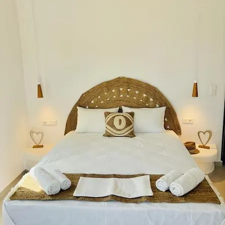 Yannis Boutique Cycladic House *